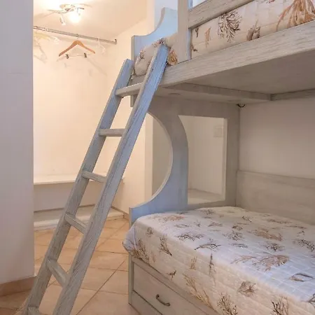 Baragge Hill& Summer Pool Casa de Férias