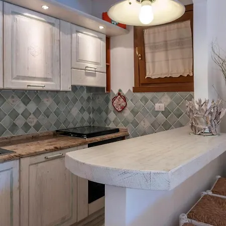 Baragge Hill& Summer Pool