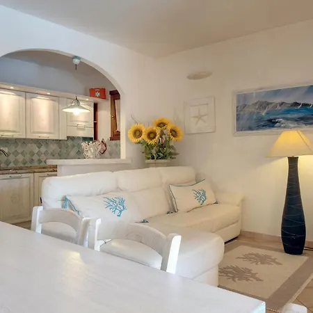 Holiday home Baragge Hill& Summer Pool